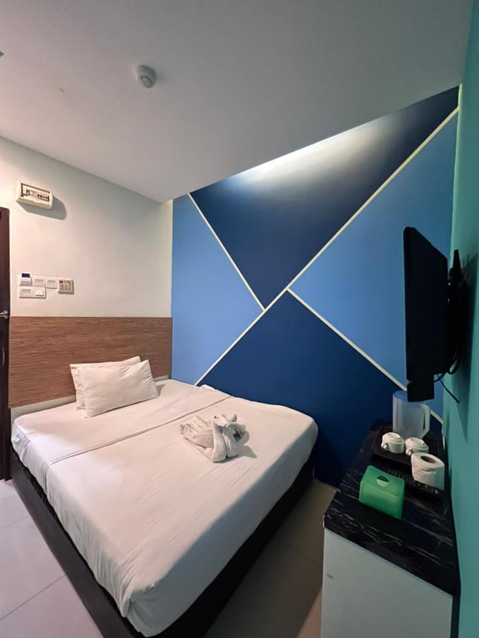 Bangi Business Hotel Kampong Sungai Ramal Dalam Exterior foto