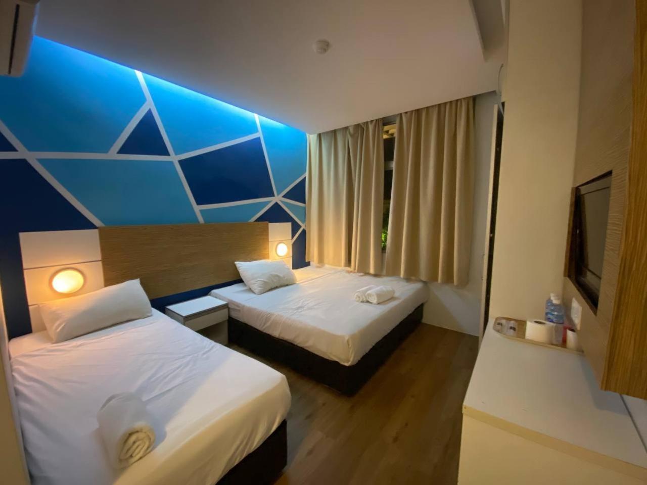 Bangi Business Hotel Kampong Sungai Ramal Dalam Exterior foto
