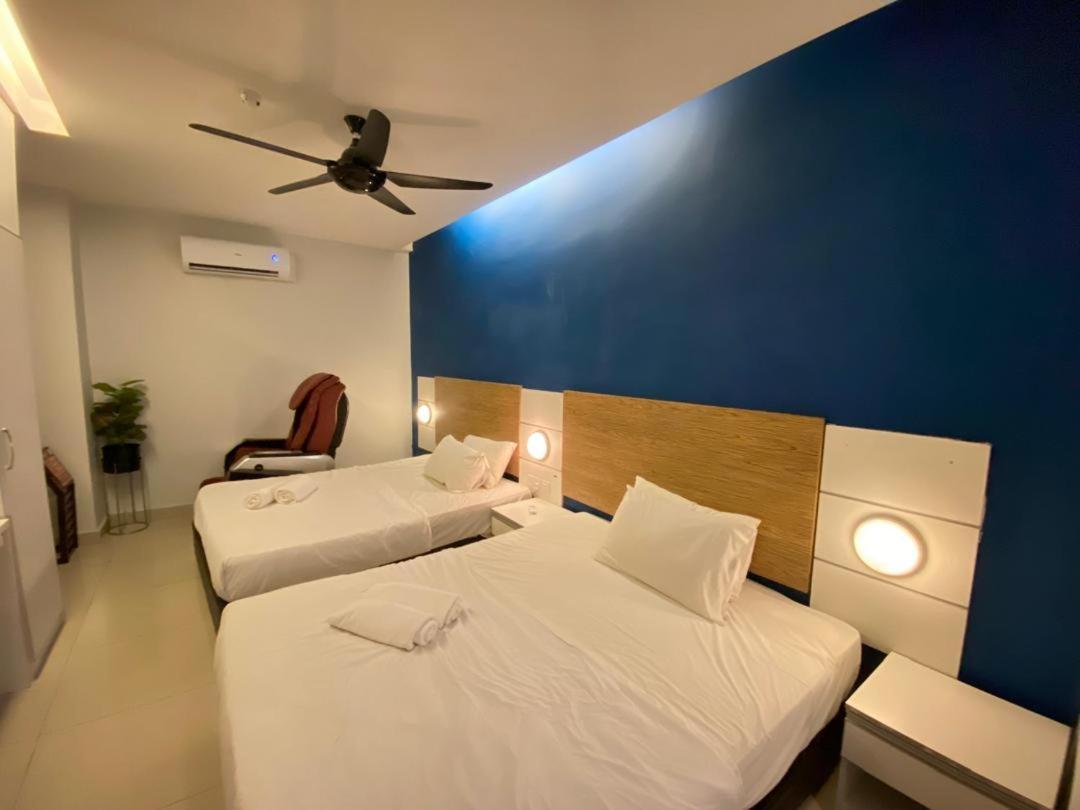 Bangi Business Hotel Kampong Sungai Ramal Dalam Exterior foto